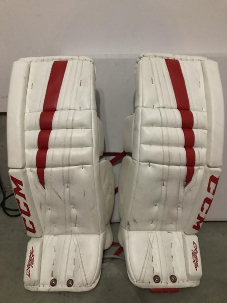 CCM Extreme Flex II Goalie Leg Pads Senior