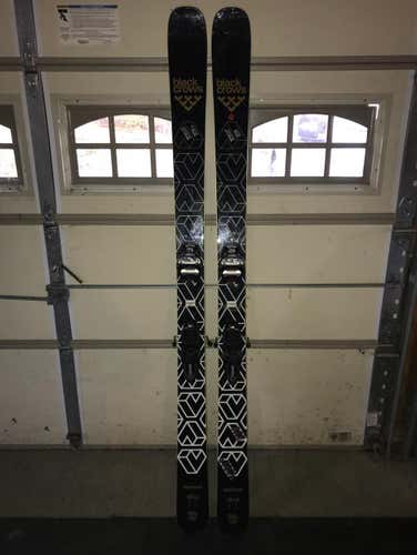 Black Crows Daemon 183 With Marker Griffon Sole ID