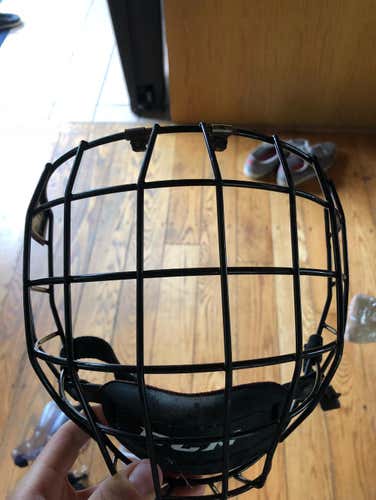 CCM Cage Medium