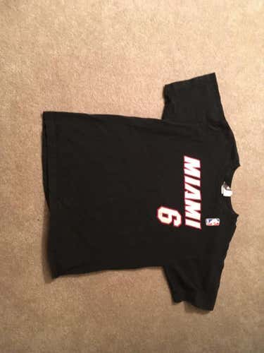 Lebron James- Miami Heat  Tee Shirt- Youth XL