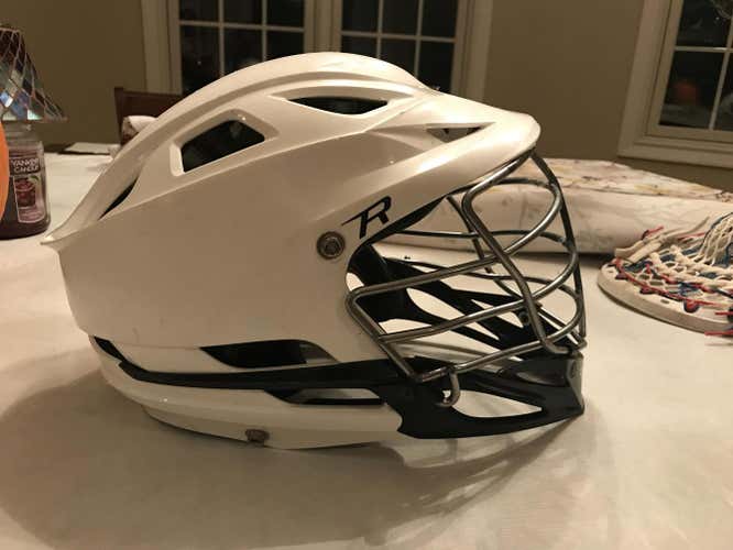 Cascade R Helmet Helmet Adult