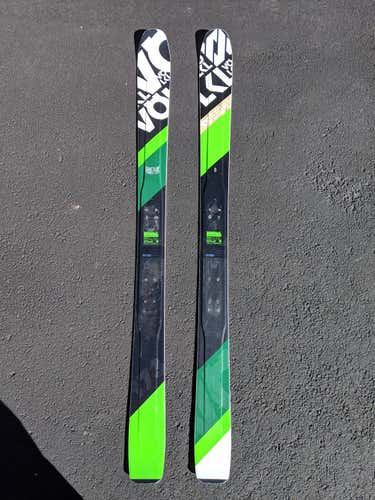 Volkl 100Eight Skis