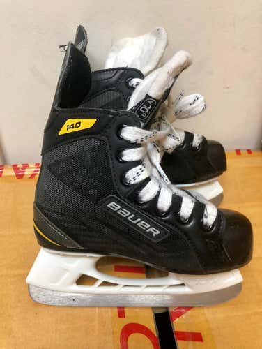 NEW Bauer Supreme S140 YTH 10.0 Ice Hockey Skates