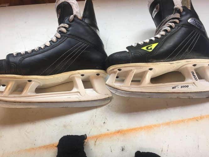 Graf Supra 502 Skates Senior Size 9.5
