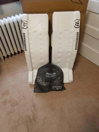 Warrior Ritual G3 Goalie Leg Pads Senior and Warrior Ritual knee pads
