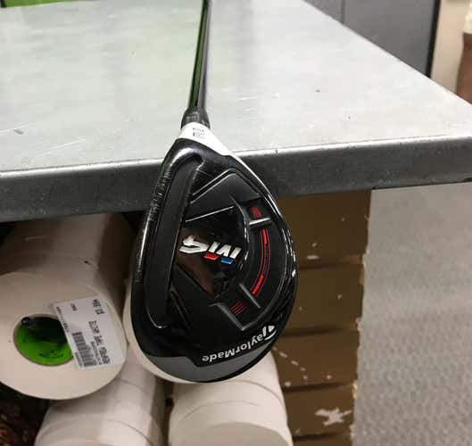 LIKE NEW Taylormade M4 3 Hybrid