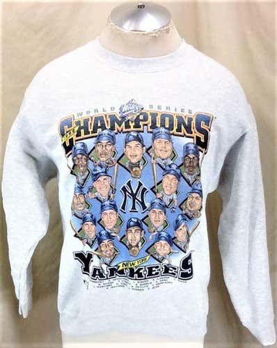 VINTAGE 1999 NEW YORK YANKEES "PLAYER ROSTER" (MEDIUM) WORLD SERIES CHAMPIONS GRAPHIC SWEATSHIRT