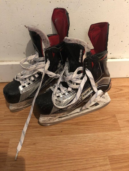Bauer 1X Skates - Size 3.5D - Used For One Season