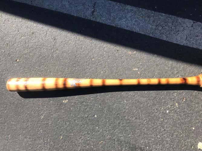 Custom Stinger Wood Bat 33 inch