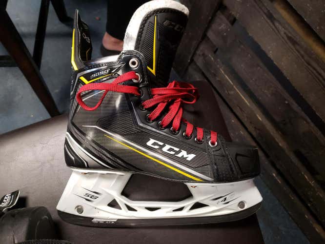 CCM Tacks 9090 Skates Senior Size 8.5D