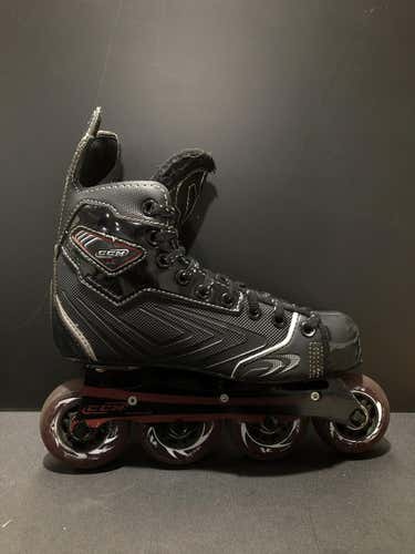 CCM LE Roller Skates Junior Size 4