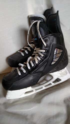 Skates Senior Size 7.5