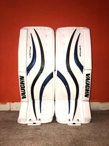 New Vaughn Ventus Carbon Junior Goalie Leg Pads