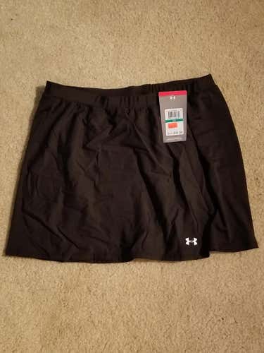 New Women's UA Black Training Skirt (Large)