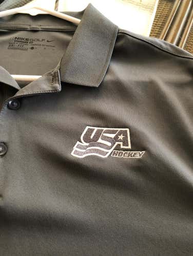TEAM USA Nike Golf Dry Fit Long sleeve with collar and buttons
