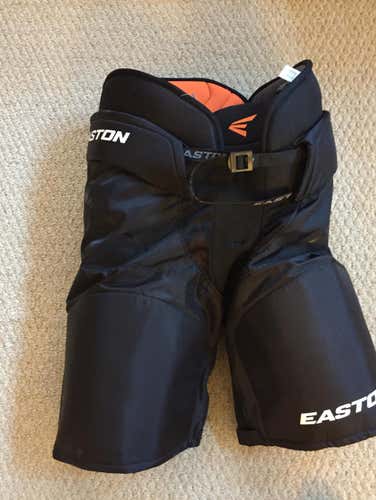 Brand New! Easton M3 Senior Small Hockey Pants