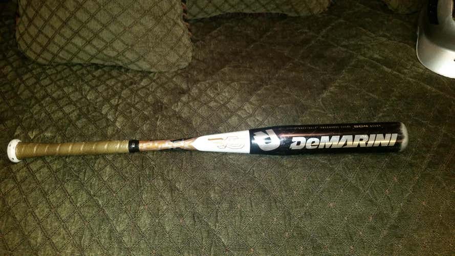 DeMarini F5 Bat