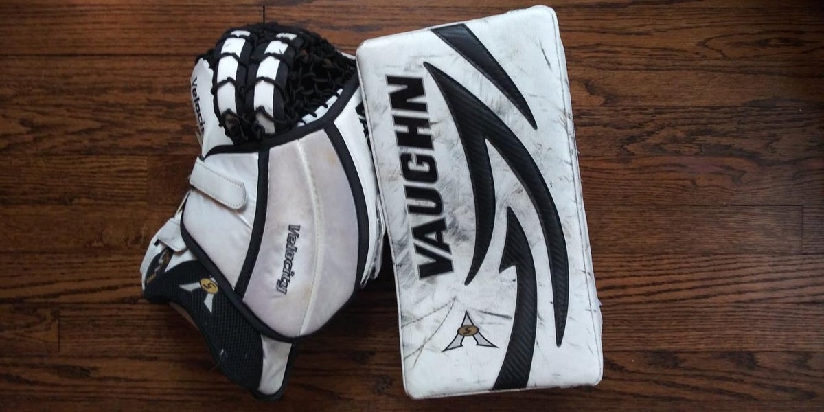 Vaughn Goalie Glove & Blocker Full Right Intermediate Large