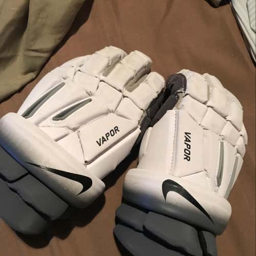 Nike Vapor Gloves