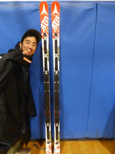 195 35m Atomic Skis Gs skis | SidelineSwap | Buy and Sell on