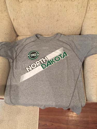 University of North Dakota longsleeve grey speedwick workout shirt, L