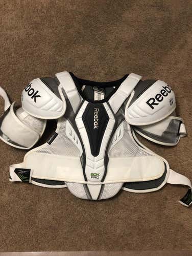 Reebok 20k Pro Shoulder Pads-SR L