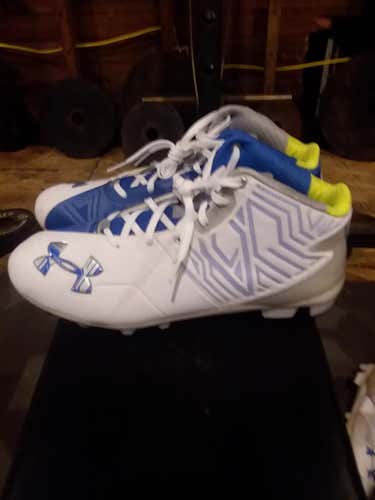 New Under Armour Banshee Mid Cleats size 11