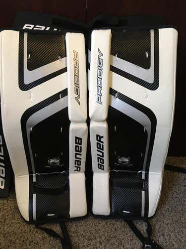 Bauer Prodigy 2.0 YT Goalie Leg Pass