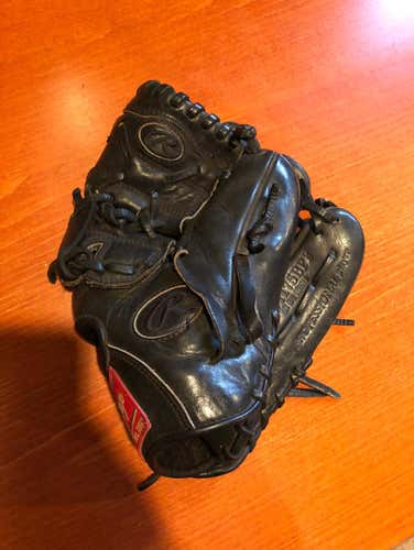 Used Rawlings Heart Of The Hide
