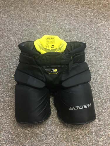 Like New 2s Pro Goalie Pants 265.00 Size Large Color Black