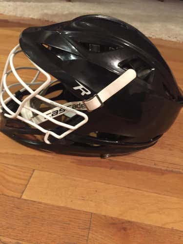 Cascade R Helmet Helmet Adult