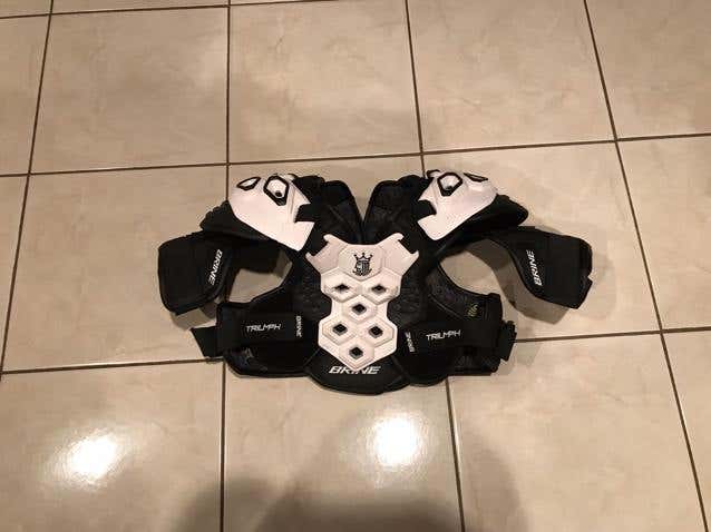 New Brine Triumph Lacrosse Shoulder Pads Adult Medium