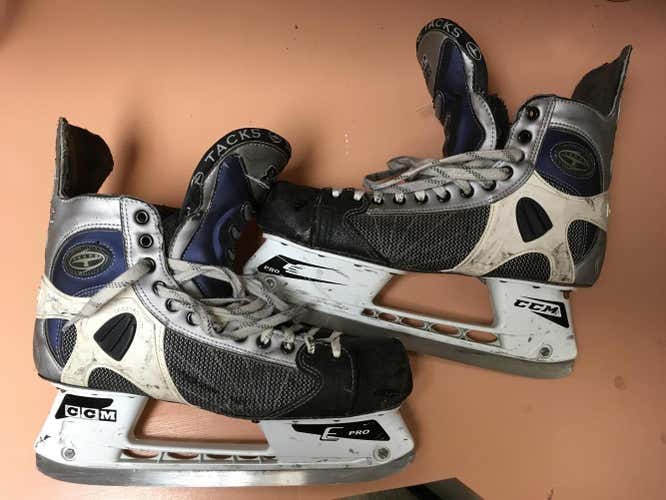 CCM 852 Super Tacks Skates Senior Size 13