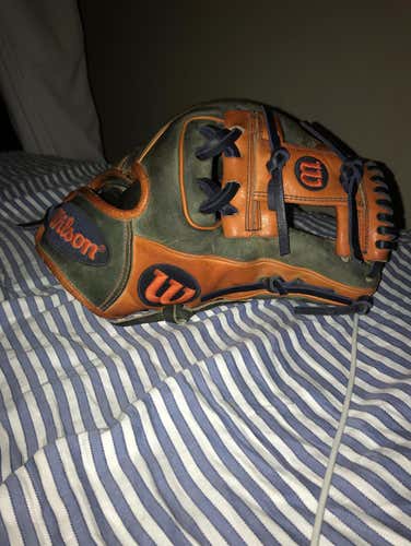 Wilson A2000 Altuve gotm 11.5