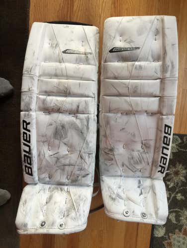 Bauer 5000 Senior Leg Pads 34+1