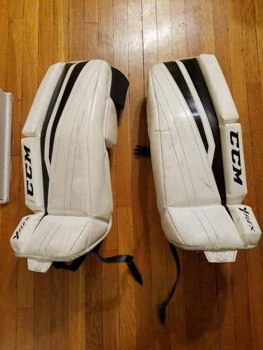 CCM Goalie Leg Pads Youth