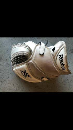 Reebok Premier XLT PRO Regular Catch Goalie Glove - Senior ** Price lowered!!** Read Description
