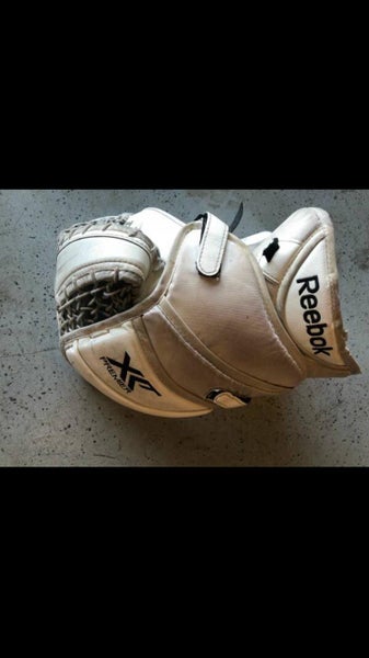 Reebok Premier XLT PRO Regular Catch Goalie Glove - Senior ** Price lowered!!** Read Description