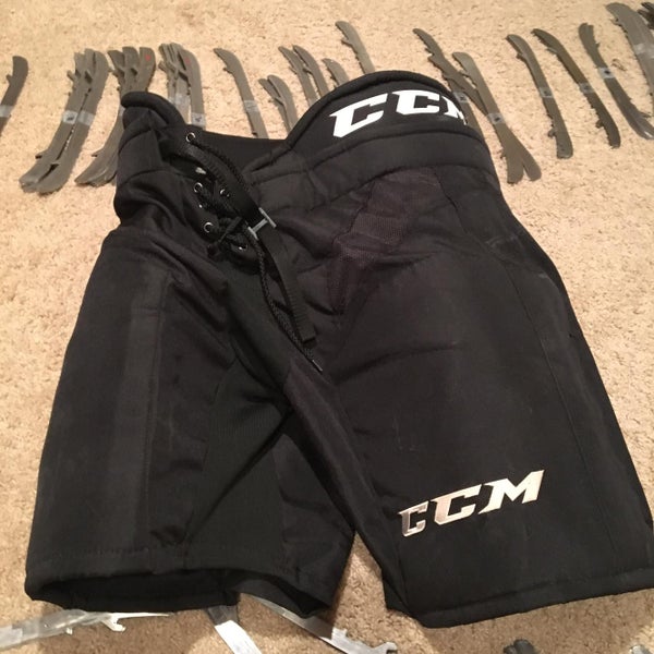 New CCM HP31 Pants - Large |301B