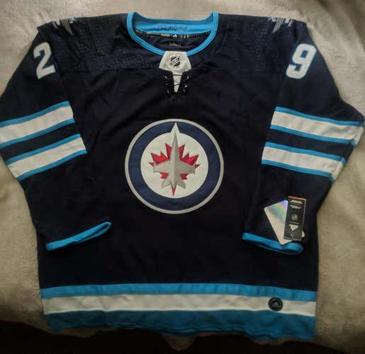 Patrik Laine Jersey - Size Extra Large