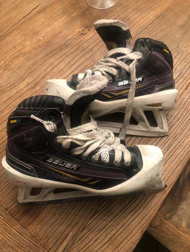 Bauer Supreme One.9 Senior Goalie Skates Size 9.5 (US shoe Size 11) --**Price lowered**