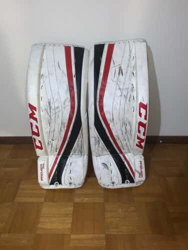 CCM Premier R.9 Leg Pads