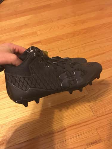 Brand New Under Armor Cleats (NEGOTIABLE)