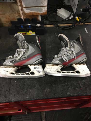 Bauer Vapor X7.0 Skates Senior Size 8