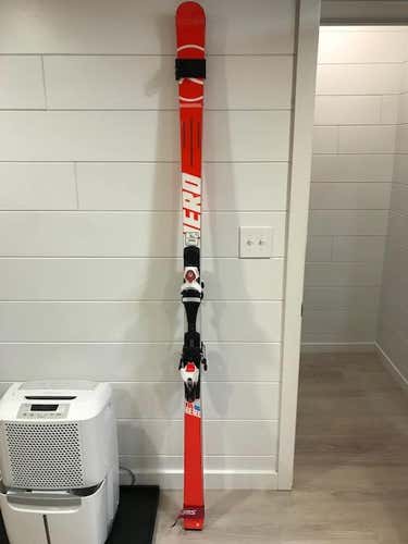 Rossi 196 FIS Hero SG