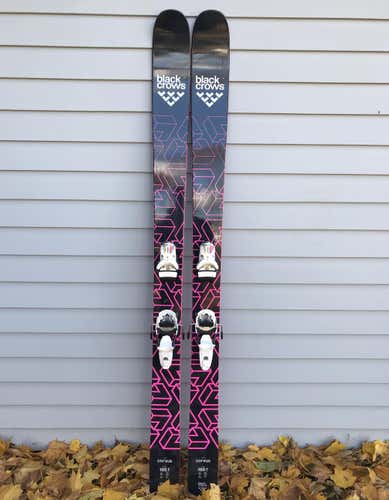 NEW-NEVER RIDDEN Black Crows Corvus 188 Skis