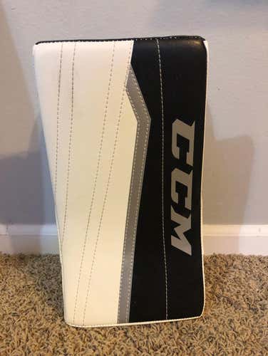 New Goalie Blocker CCM Extreme Flex 760 Junior