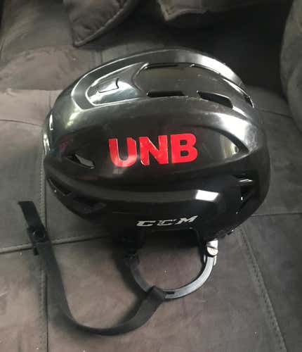UNB CCM Resistance Hockey Helmet Medium