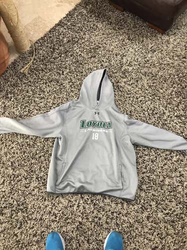 Loyola Team Issued sweatshirt