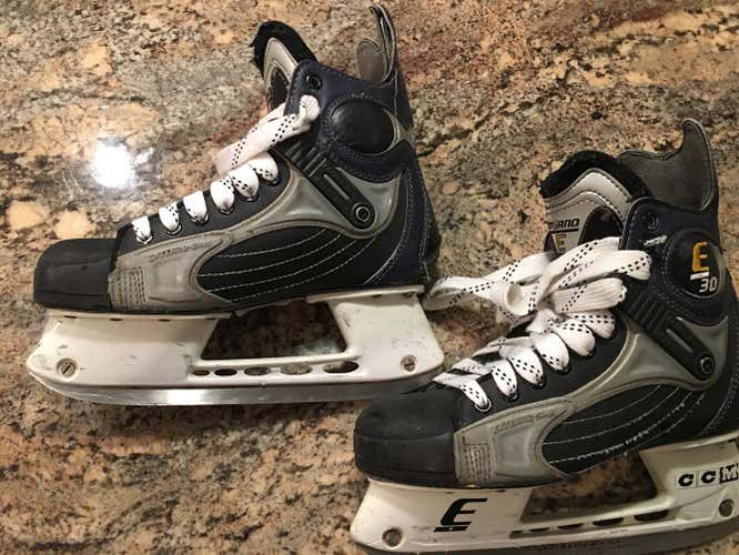 CCM Skates Junior Size 7